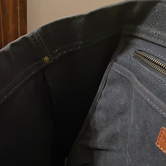 Madewell Transport Bag- Navy Blue - Picture 10 of 11